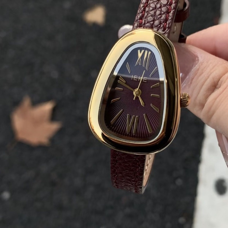 Reloj LEKE Ankola Rojo Vintage - Vintage Fashion Watches reseña y precio